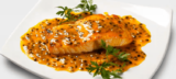 Salmão Grelhado com Molho de Maracujá