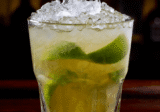 Caipirinha: o verdadeiro coquetel brasileiro